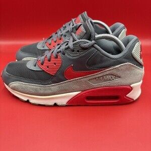 Nike Air Max 90 Essential Woman’s Size 10 FN616730
